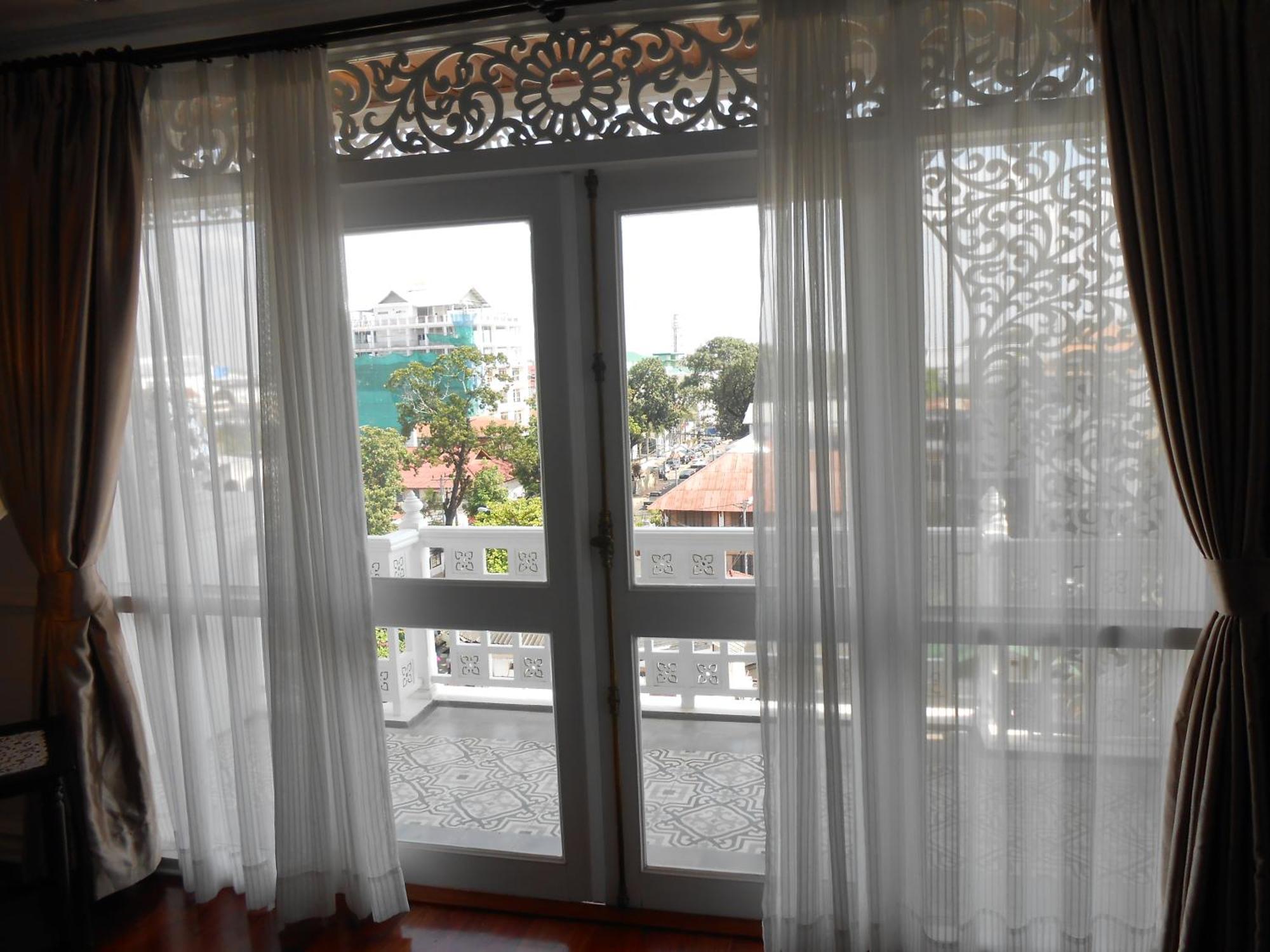 Dhavara Boutique Hotel Vientiane Exteriör bild