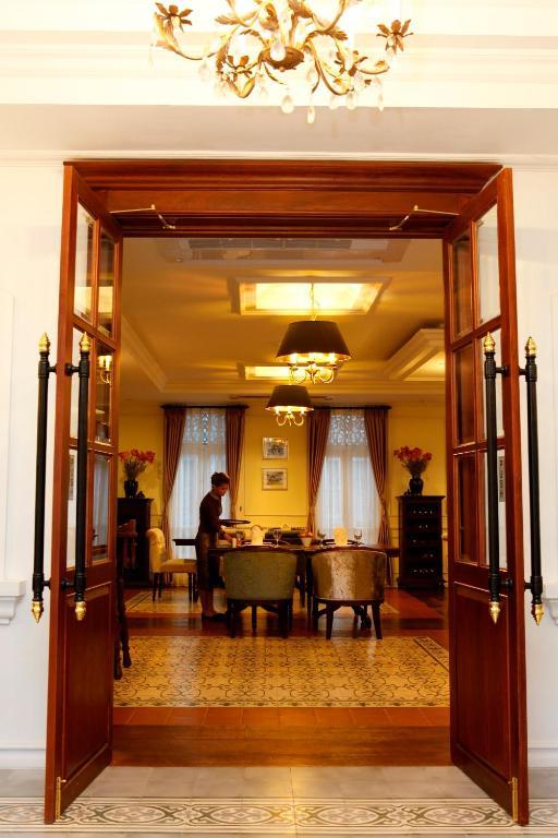 Dhavara Boutique Hotel Vientiane Exteriör bild