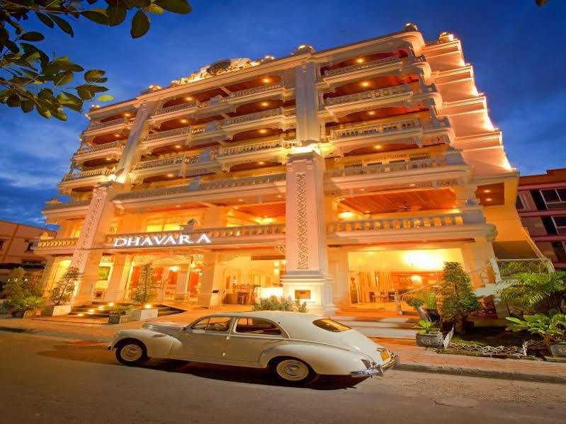 Dhavara Boutique Hotel Vientiane Exteriör bild