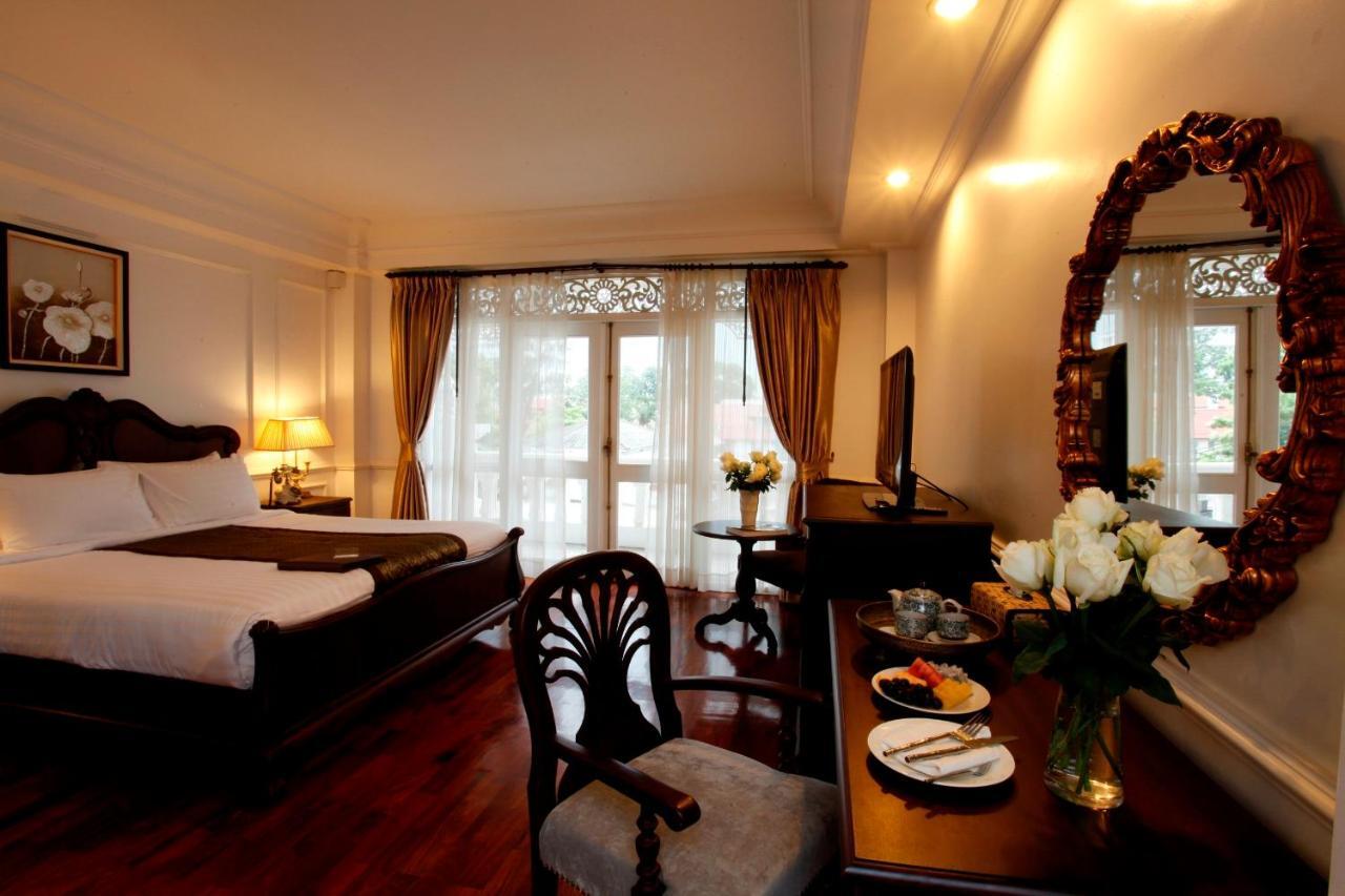 Dhavara Boutique Hotel Vientiane Exteriör bild