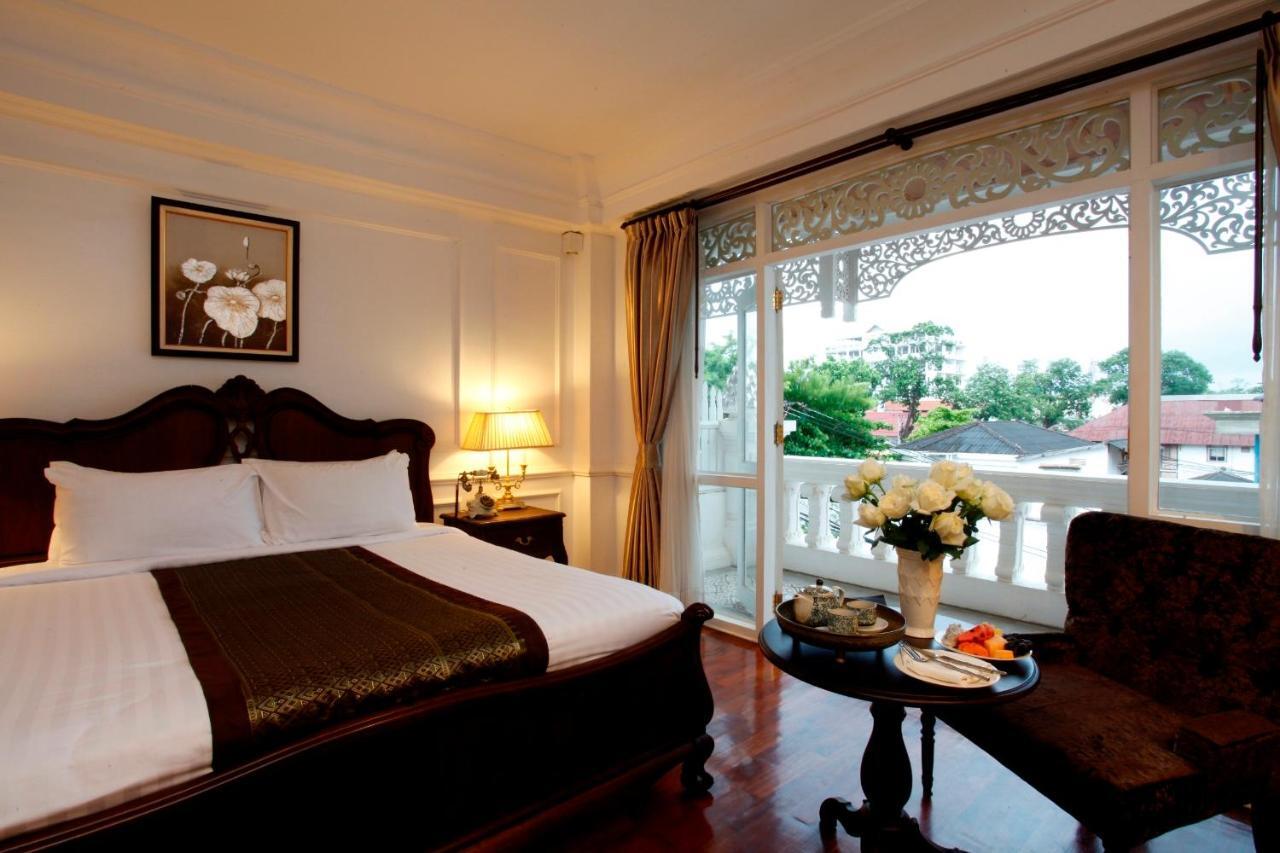 Dhavara Boutique Hotel Vientiane Exteriör bild